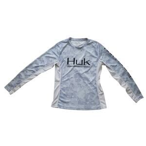 Huk	Size	S Men's Camo Performance Fishing Long Sleeve Top Outdoors Camping